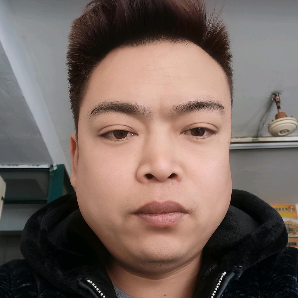 魏华云