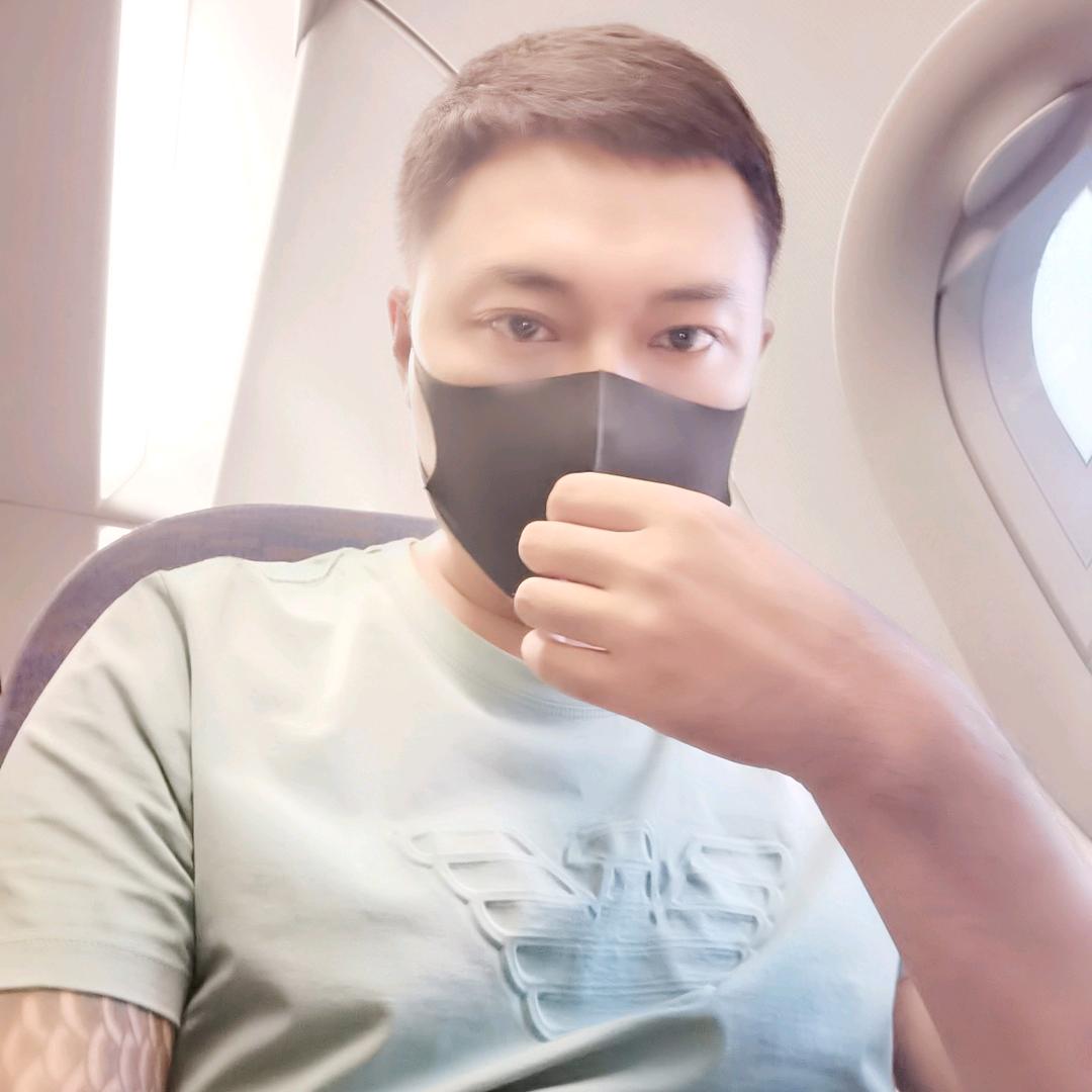 小七哥