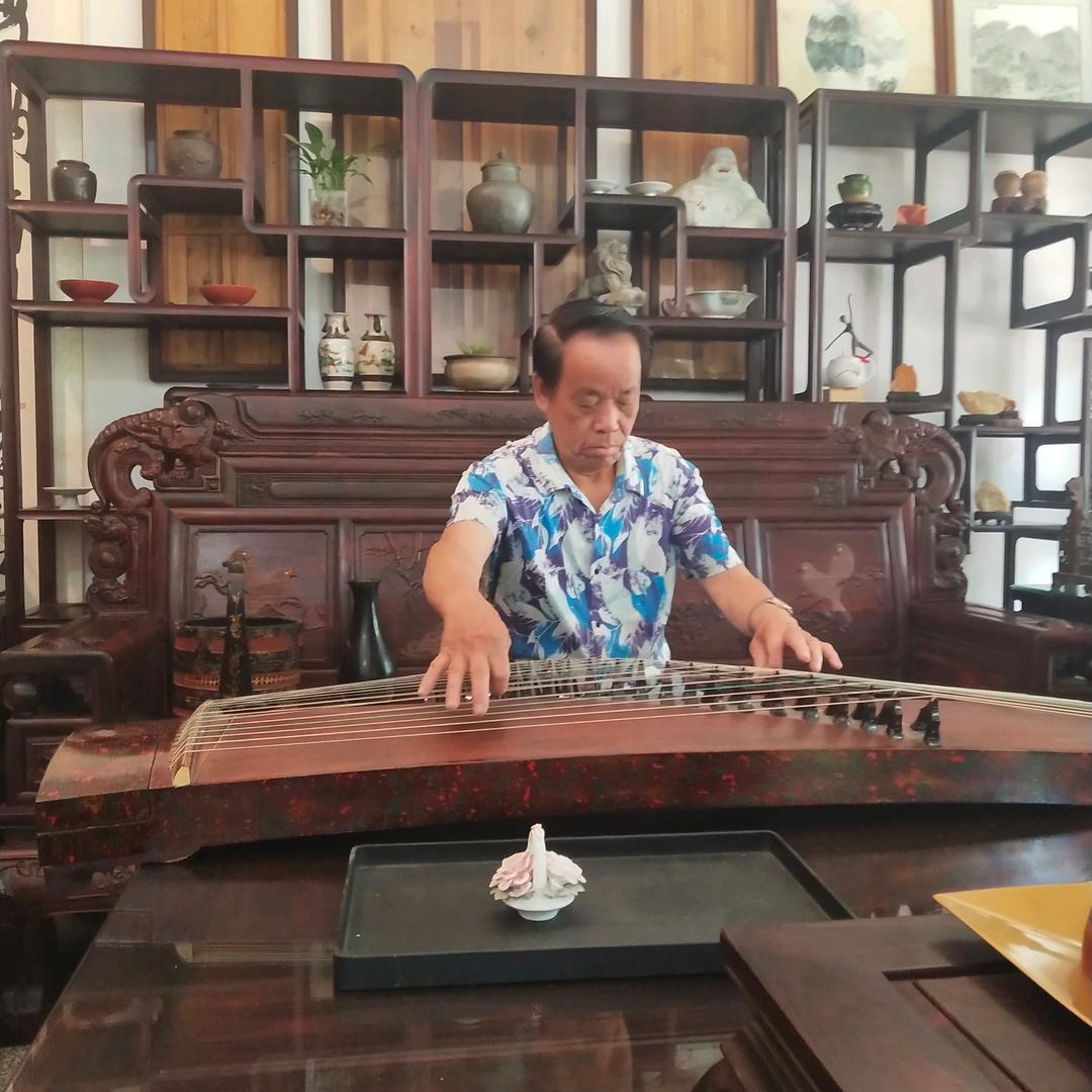 ，赵依水