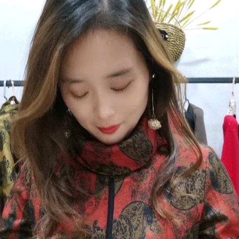 涵曦恒服装工厂店
