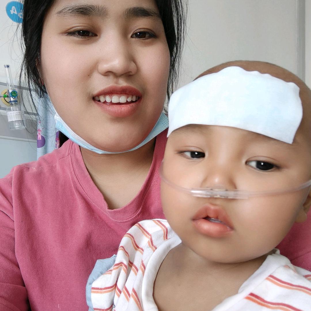 小凡妈妈