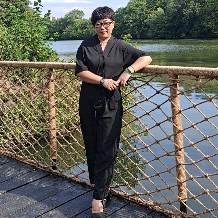 吕秀平汽车女教练，自己招生自己带！！！