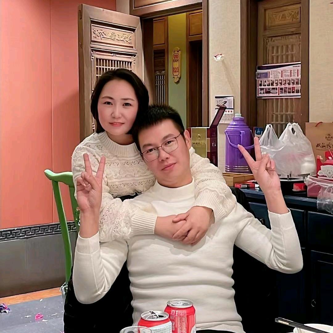 嘻嘻