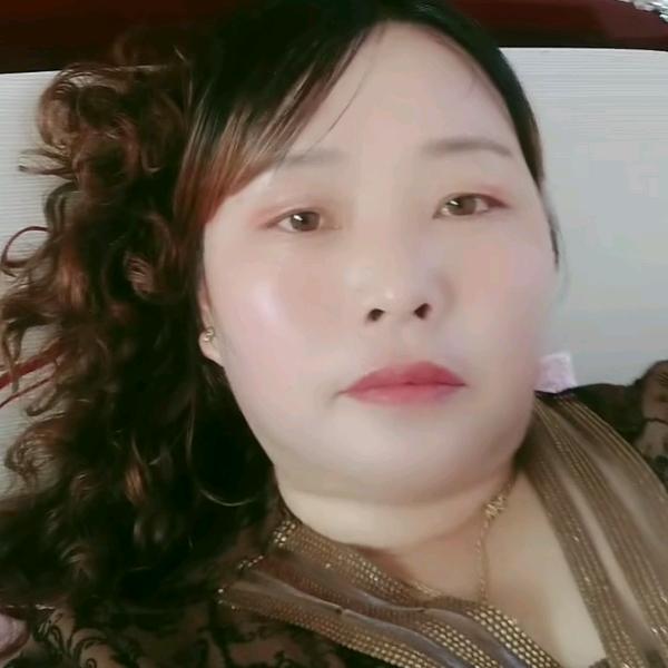 徐彩萍