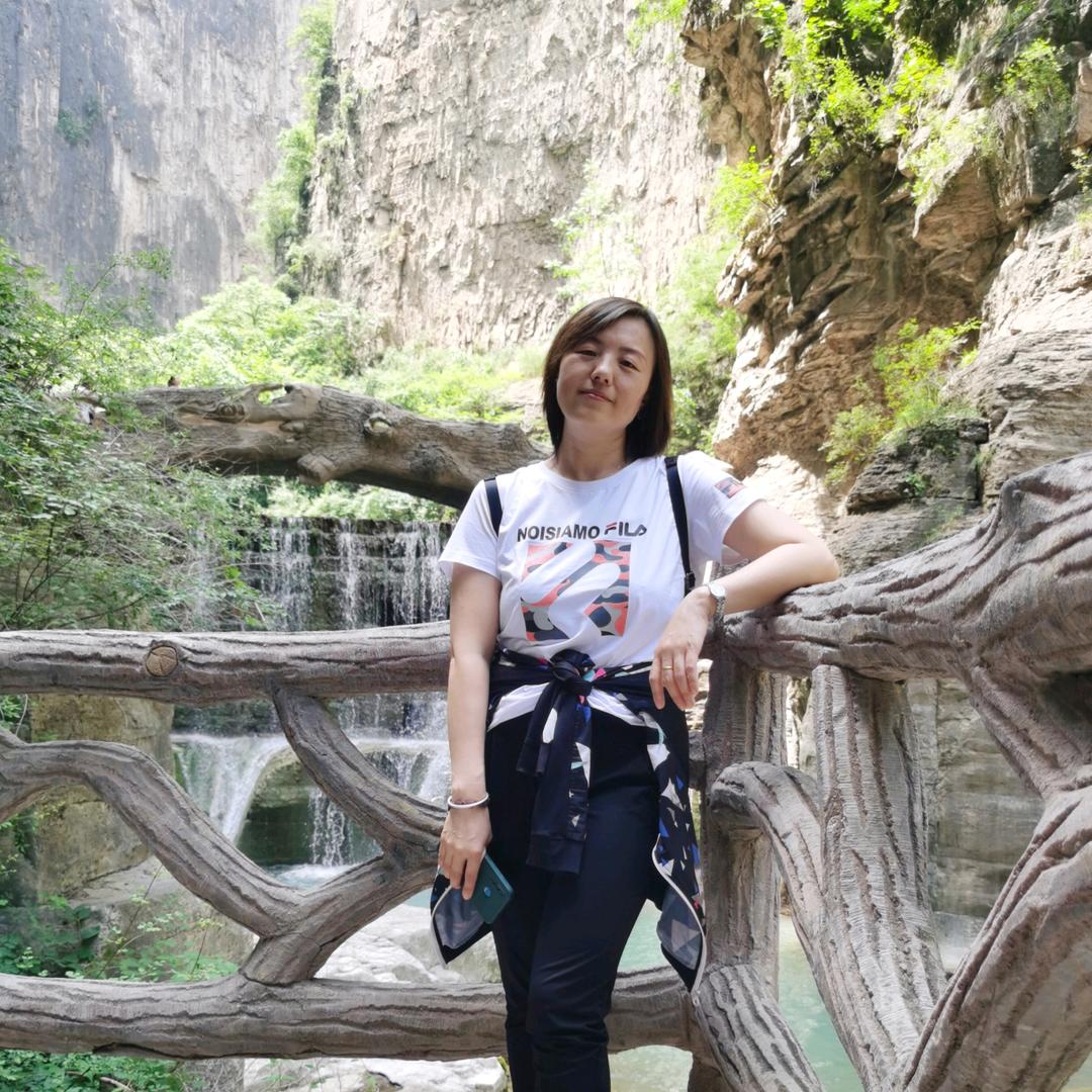 中国旅行社靳