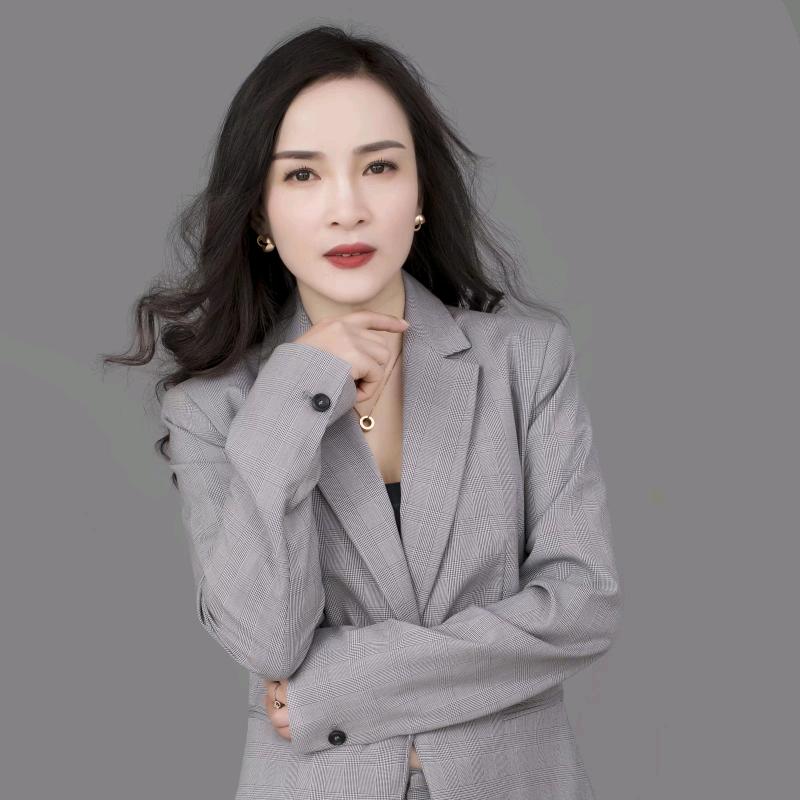 伊晨讲人性情感