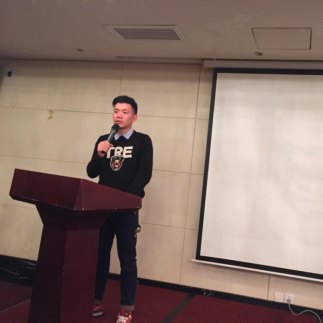 顶刘学长（小初承接）