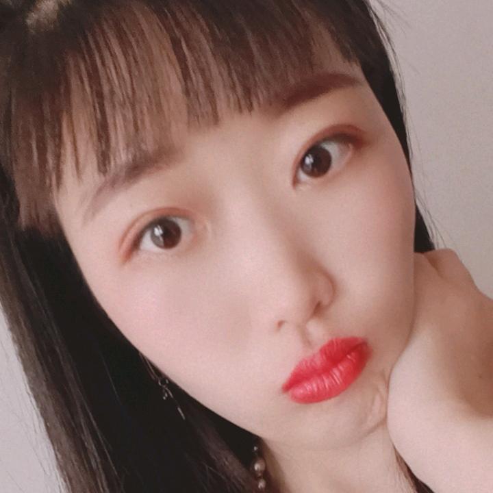 💃 调皮的叶子🌹