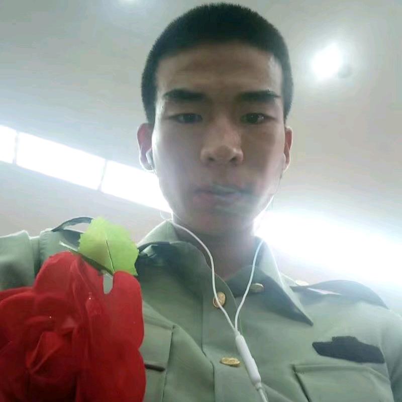 退伍不褪色