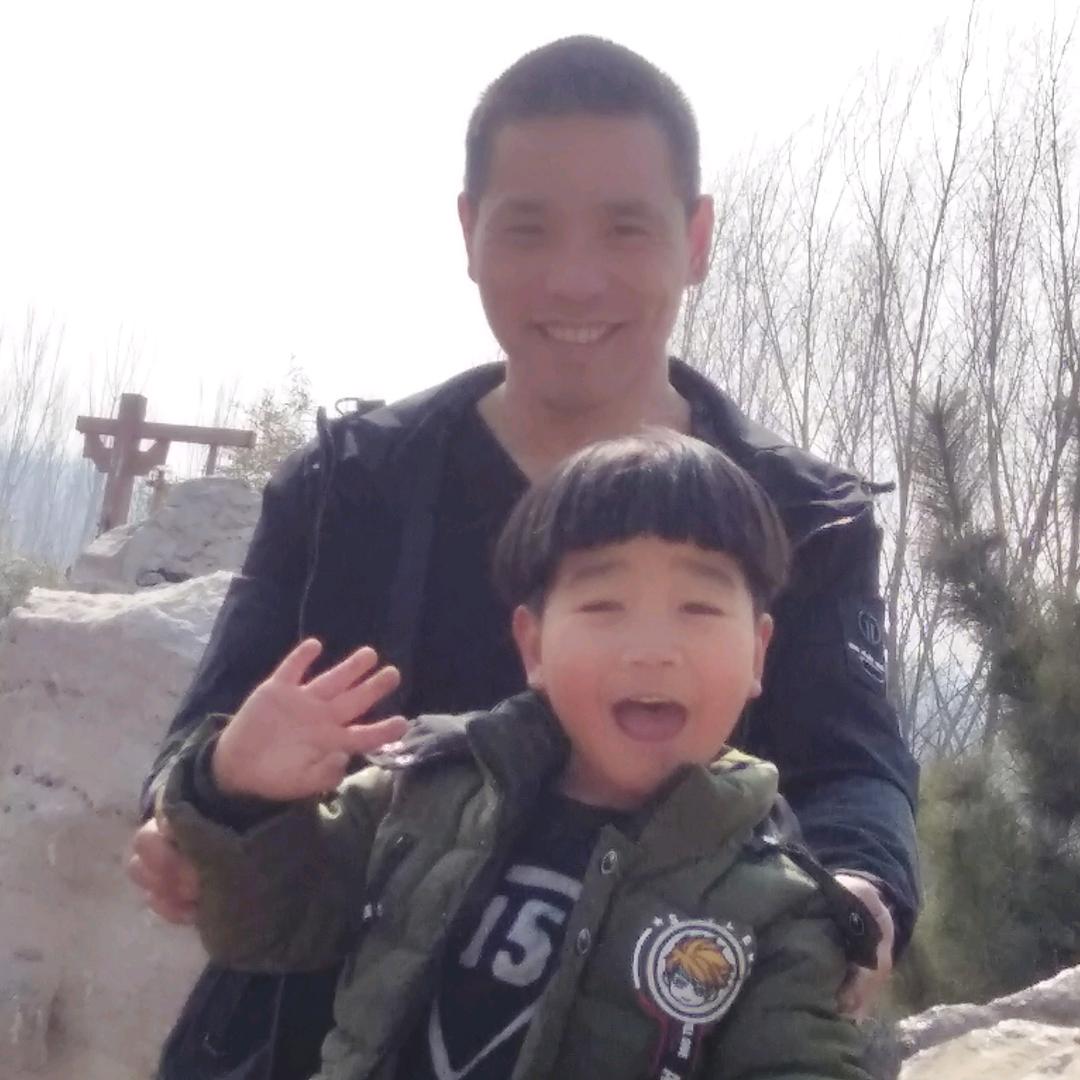 出售挖机，强磁吸盘，抓钢机