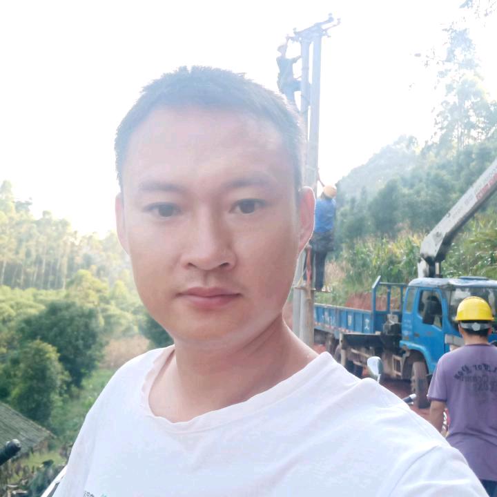 随车吊宜宾小王