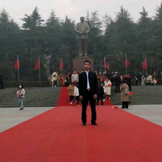 快乐人生🎤🌹