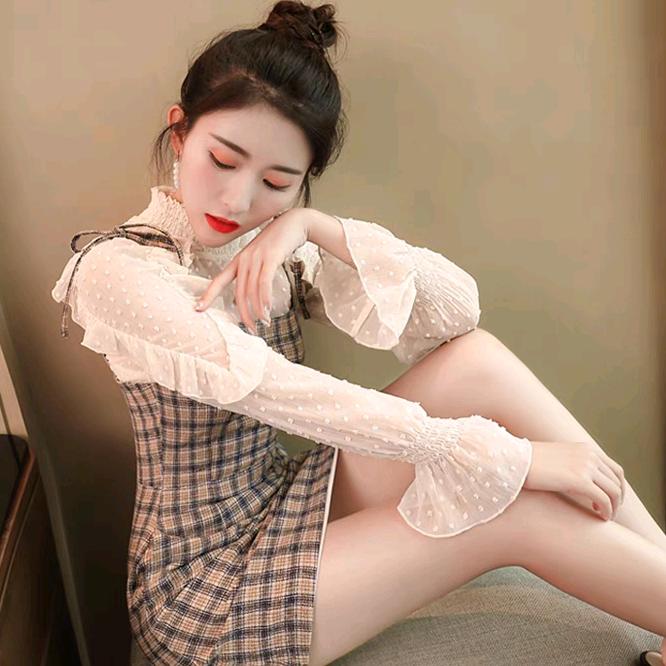 ╭💋☞(小 ￣鱼▽儿￣)╭☞