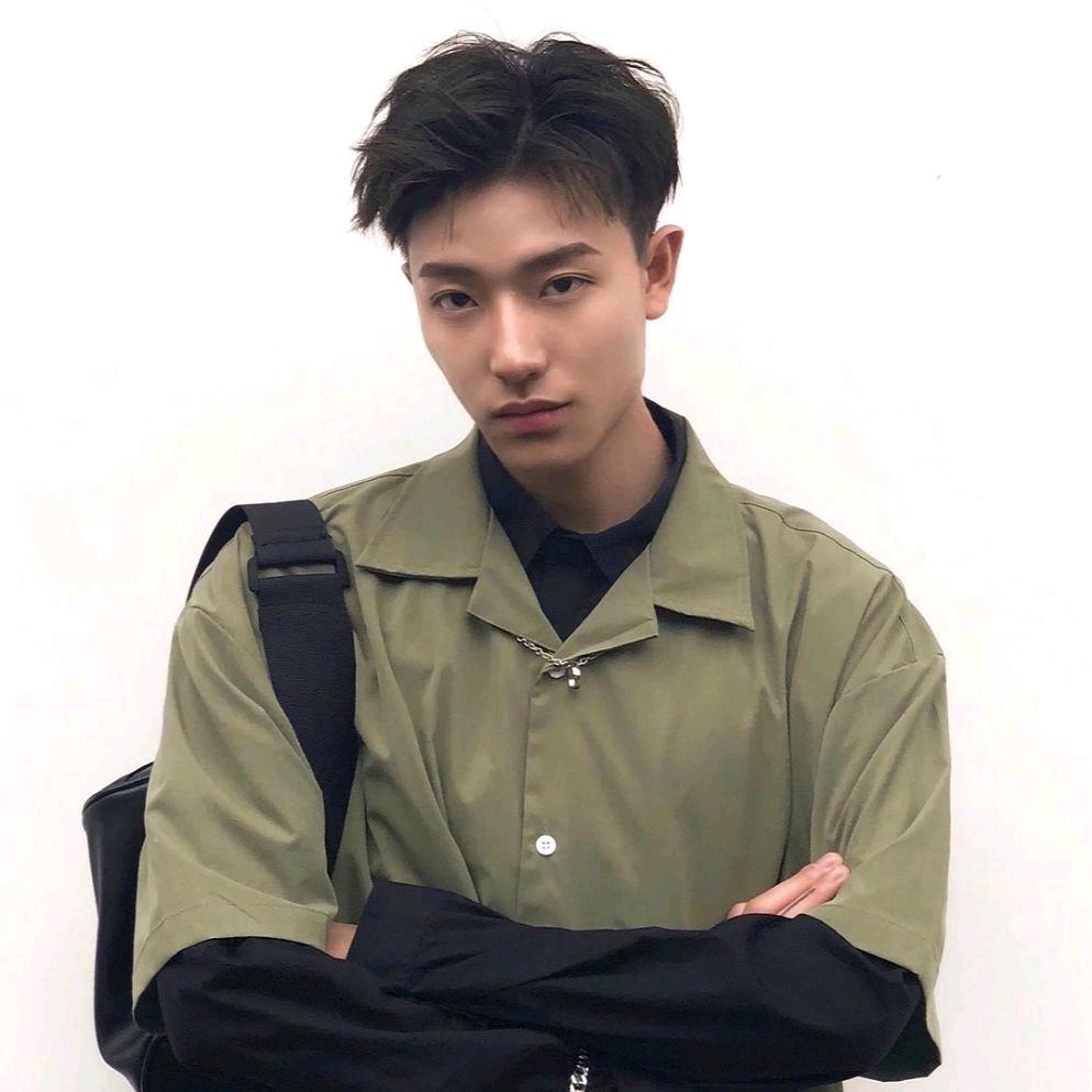 小江今天长高了吗