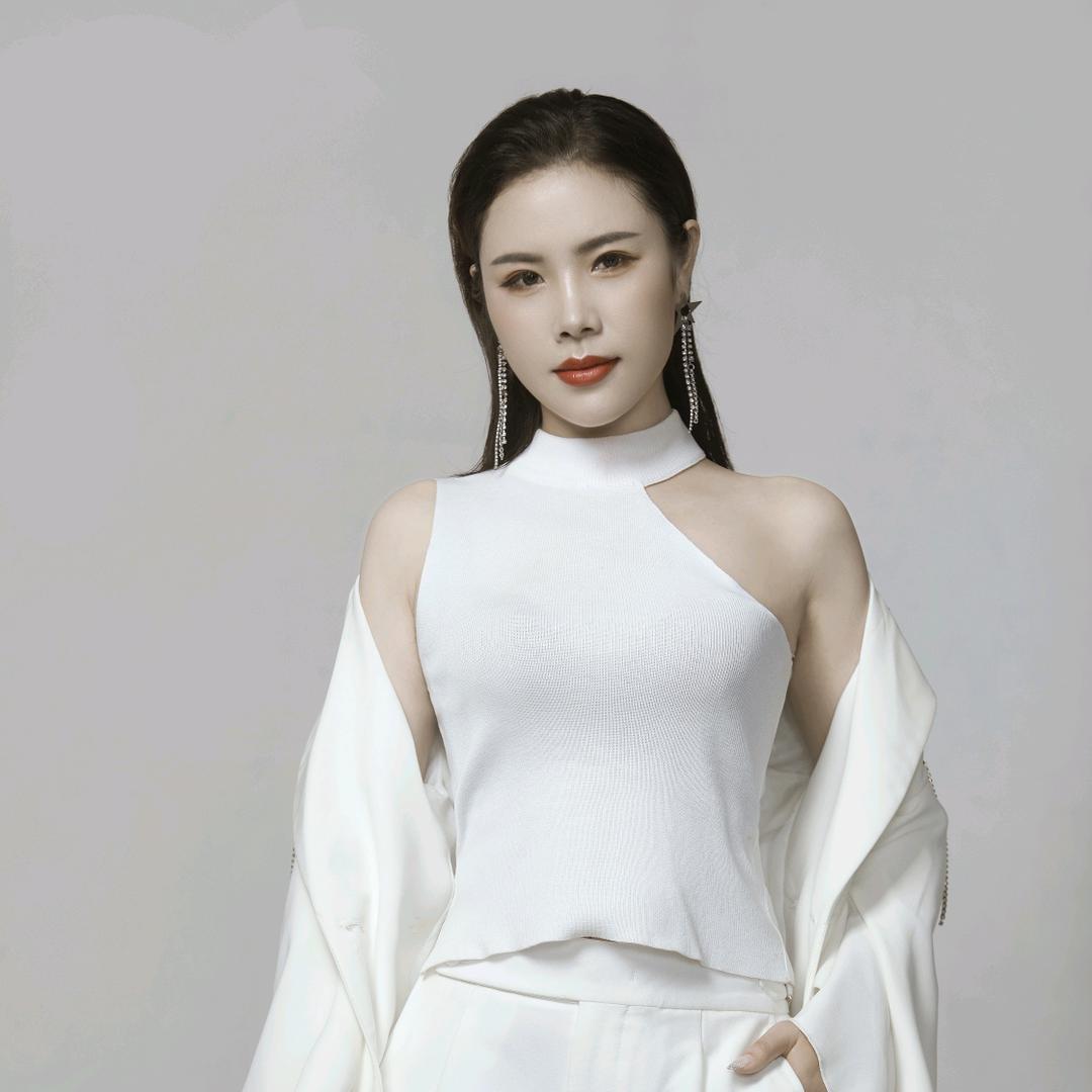 梅老板WJM（招客服/运营）