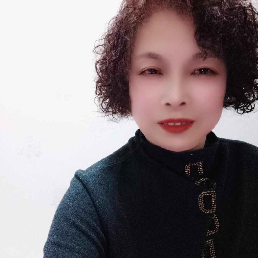 孟令月
