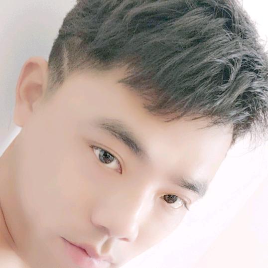 嘴ღ♡‿♡ღ)哥