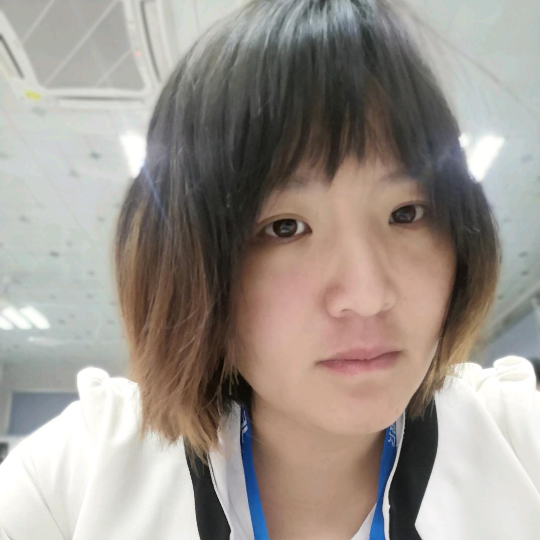 卖海鲜的周小姐