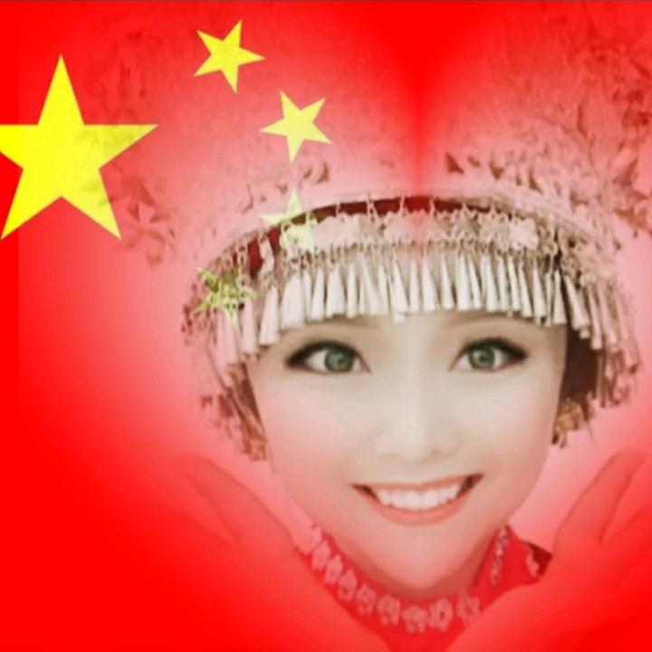 百变大女主Elly