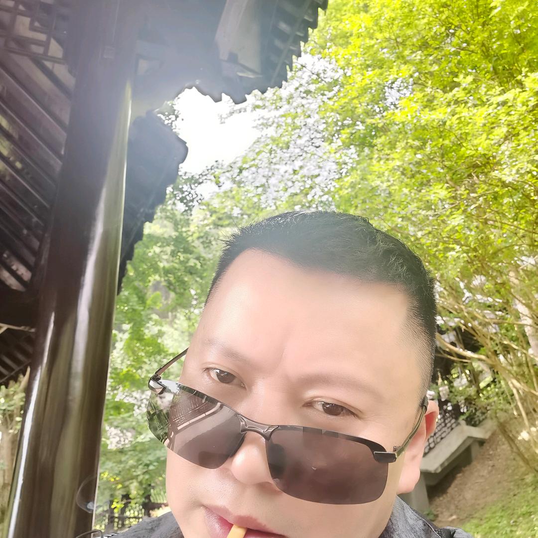 云上玉珊瑚
