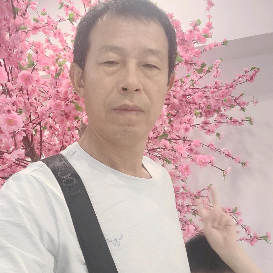鸿达家具城