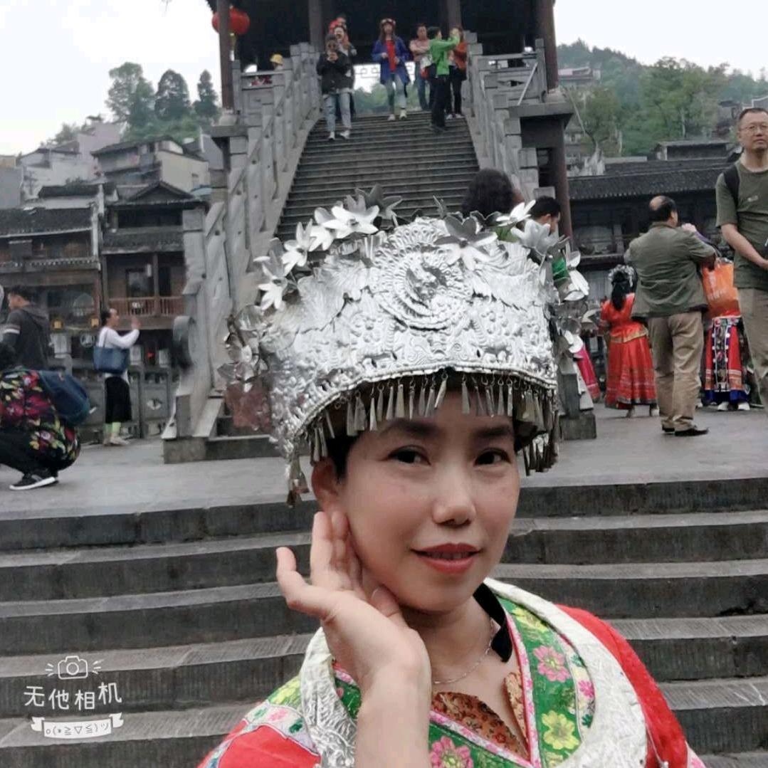 燕燕LUYAN