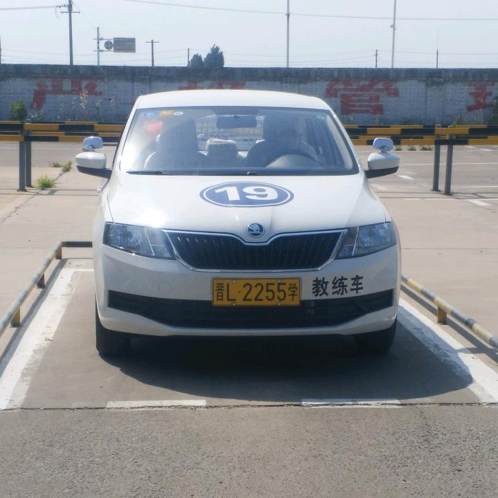 翼城驾校科二邹金梅教练