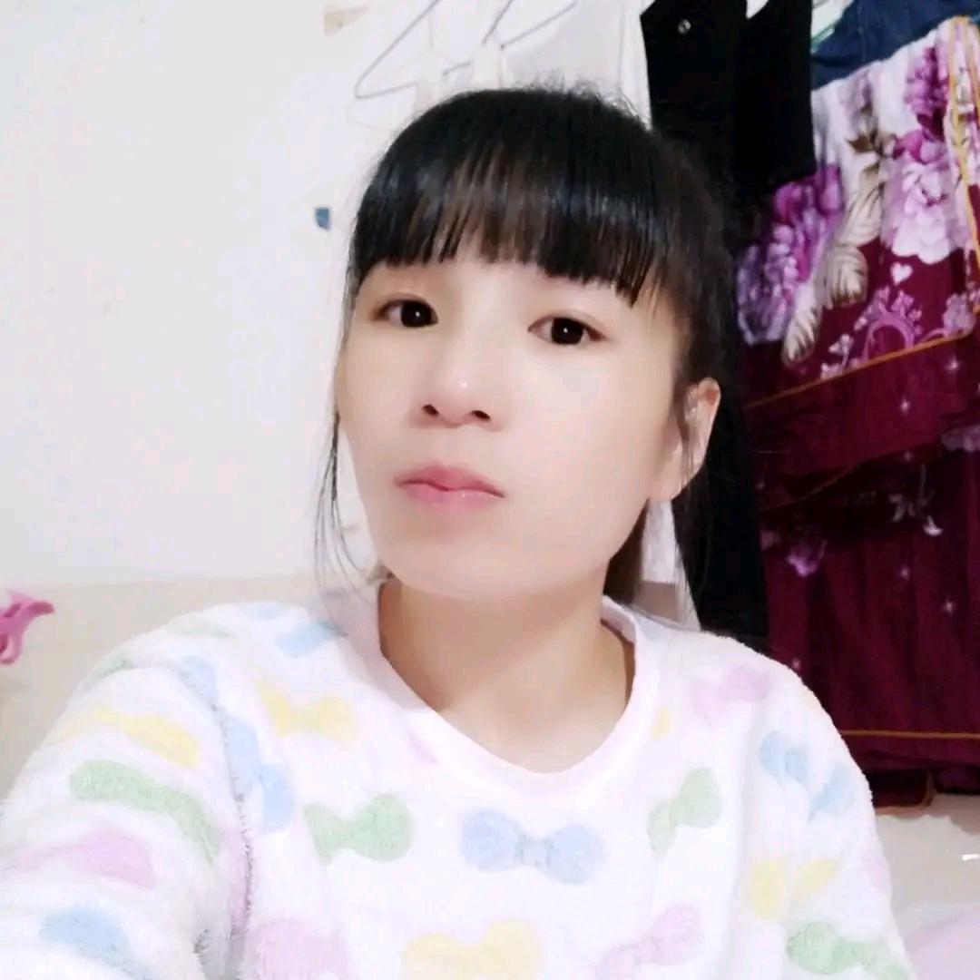 微笑的女孩