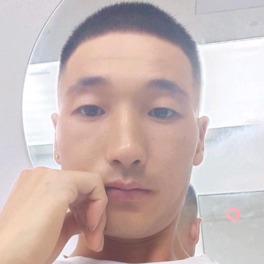 ☞π_π前途辉黄♀☜