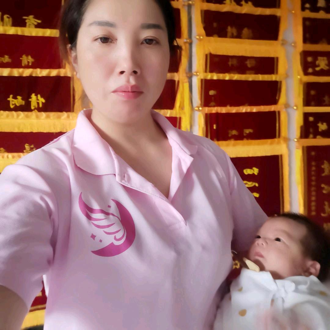 是一名月嫂