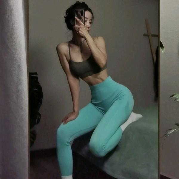 小城里的小白羊