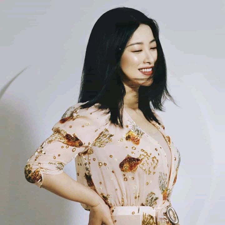 杨三妹