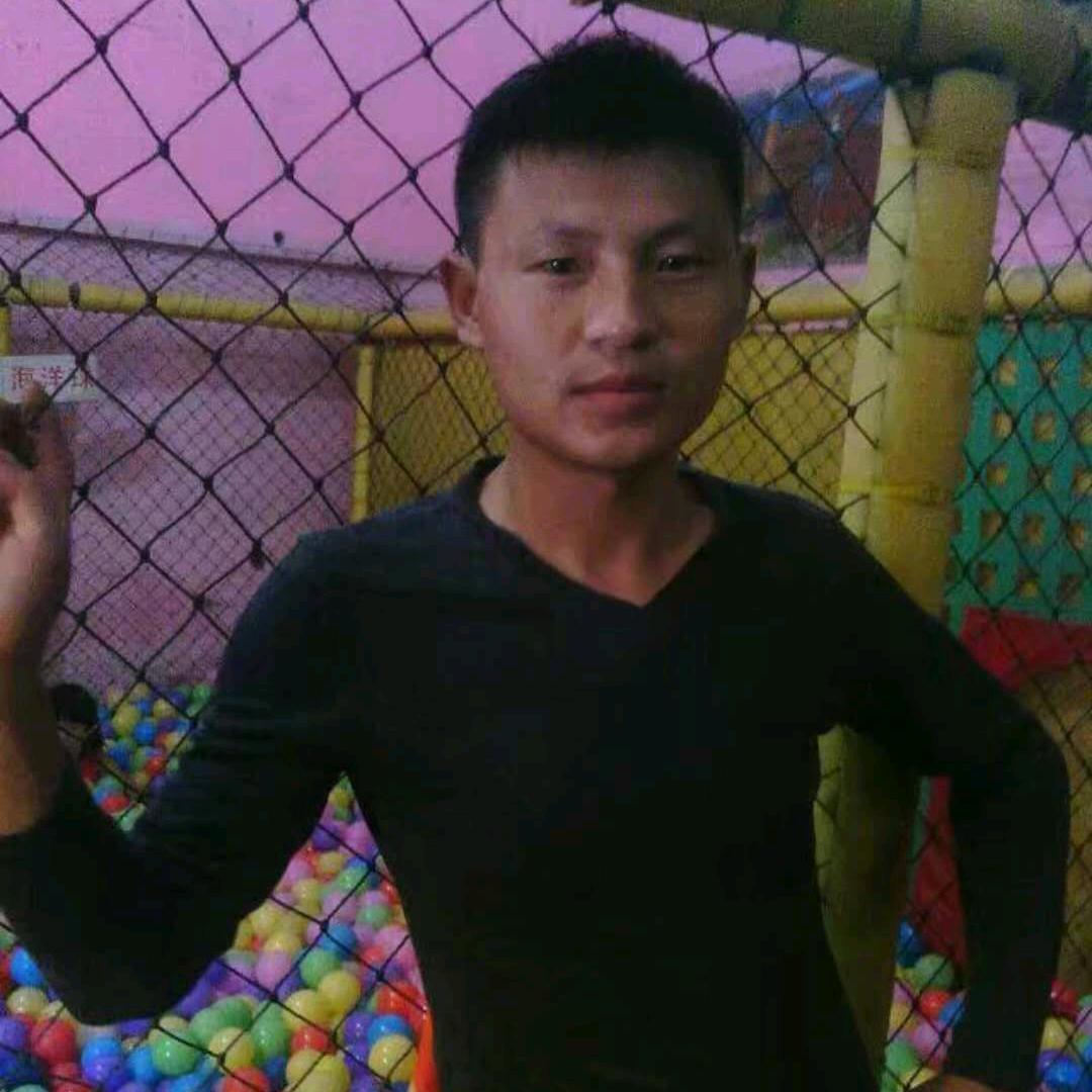 一个w(刘)