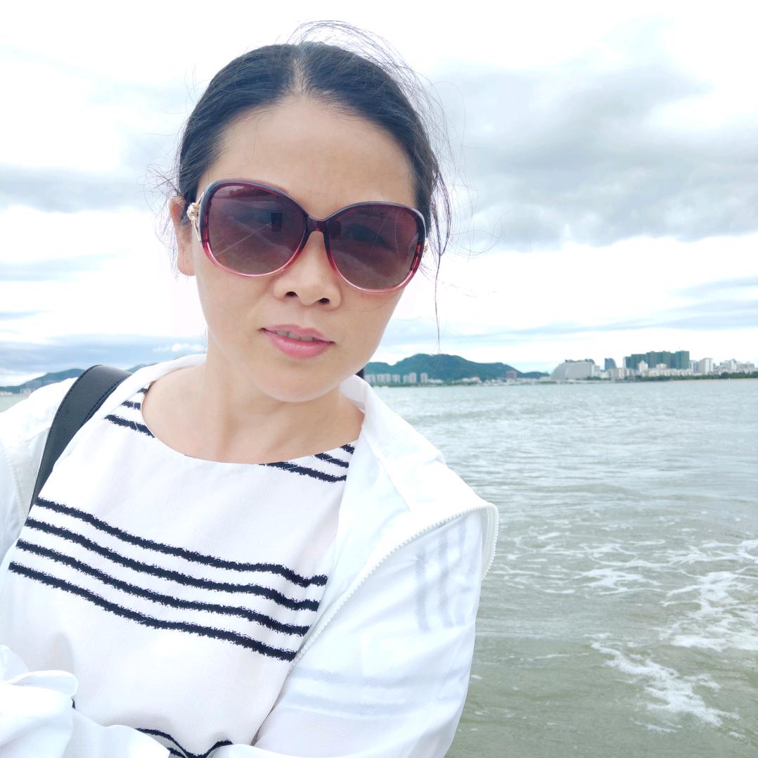 如水如冰