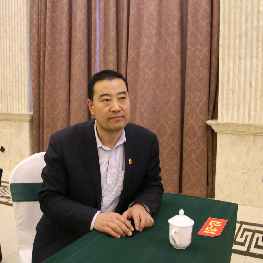 刘大笨*刘静财
