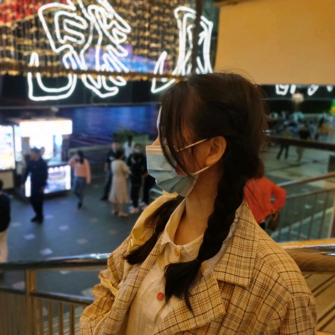 二禅小妮子