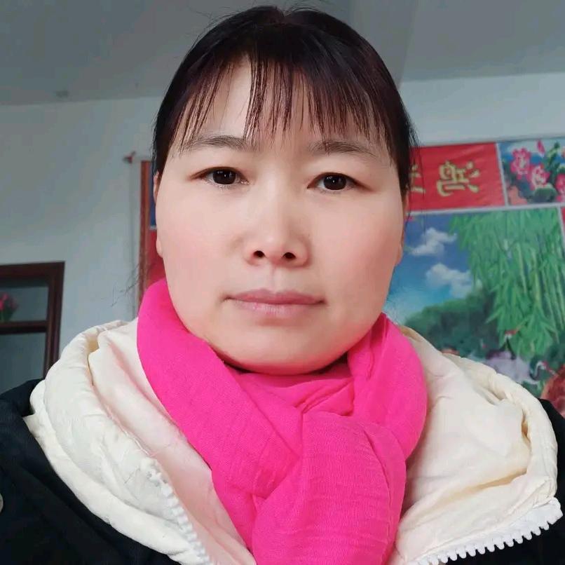 杨翠影