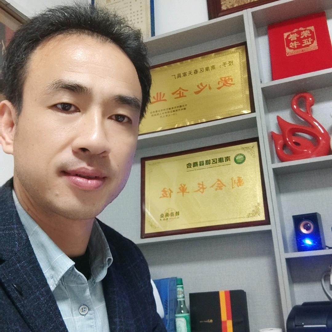 春天家具。