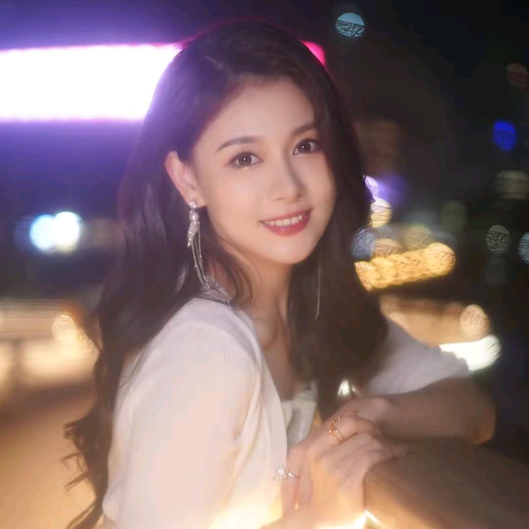 杜仟百货商行