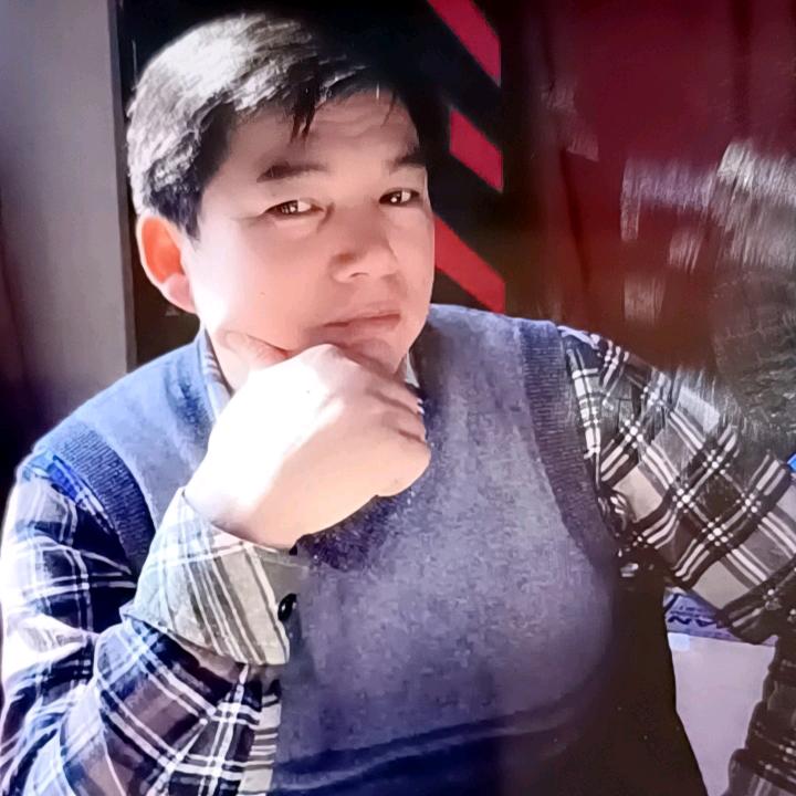 小福圆🧛‍♂️🐇🐇🐇（向前方）