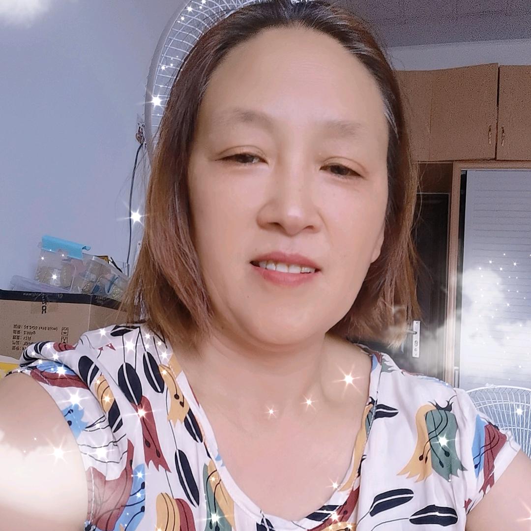 李云霞（云霞110）