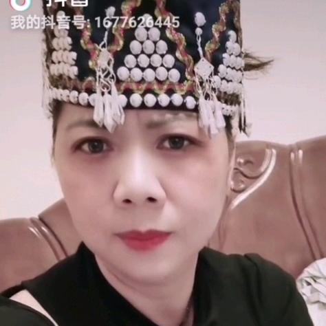 小芳