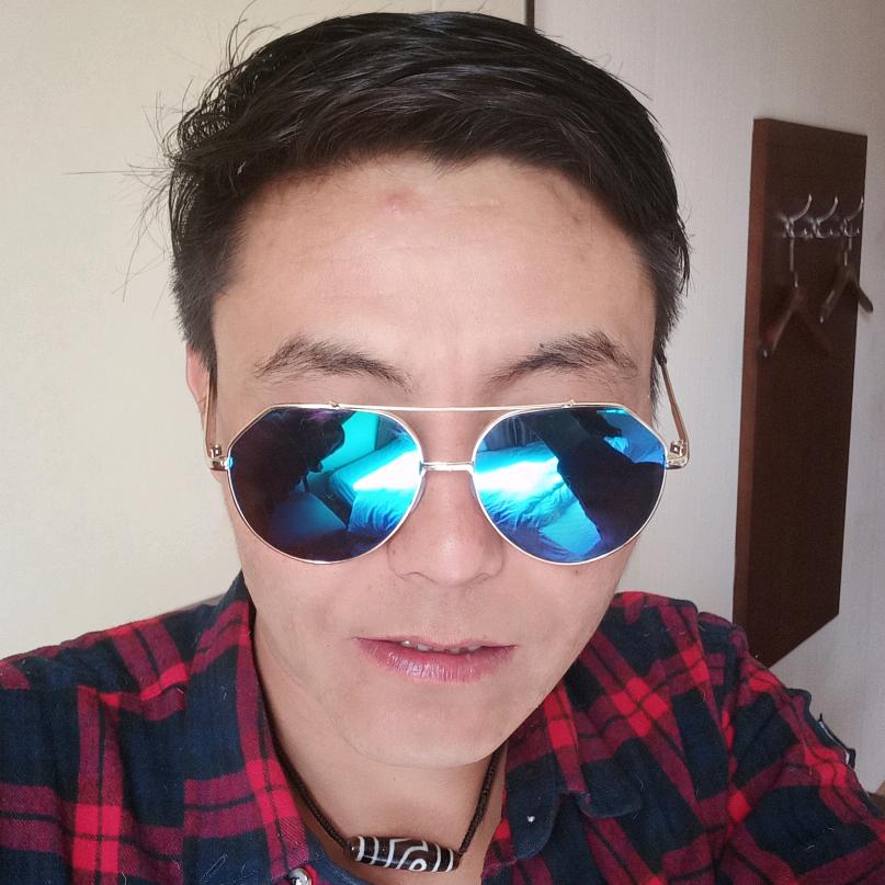 嘎松扎西