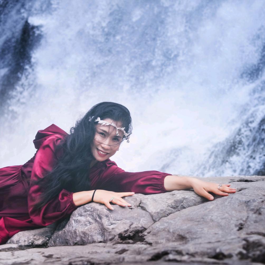 爱上摄影的馨姐