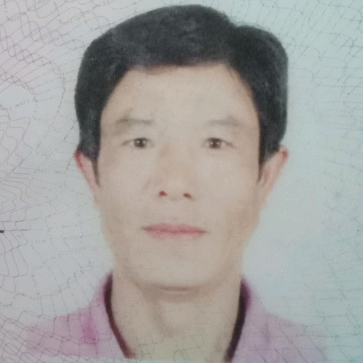 周高