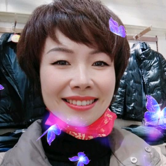 秀丽（和源外贸折扣店）