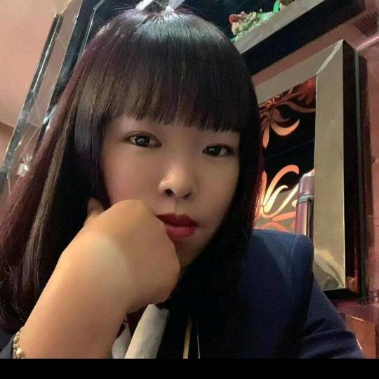 芝芝（后宫名爵娱乐会所）