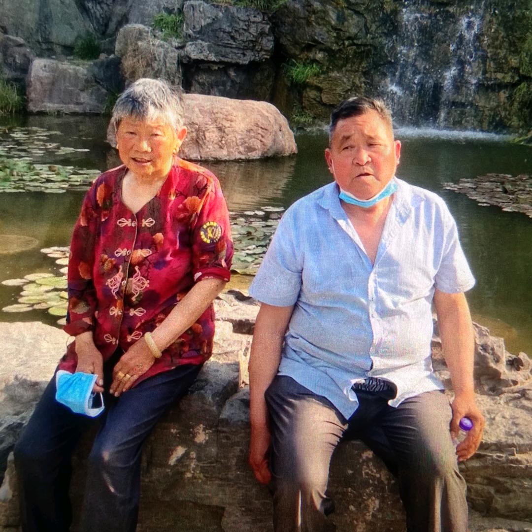 隆东购物广场.专业包桌