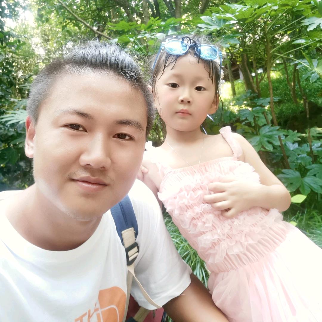 我爱贝儿和小依依
