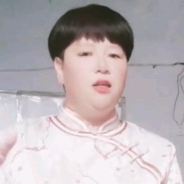 素颜示人，美好年华！